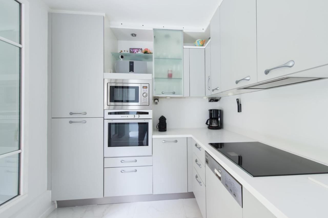 Apartment Welcome To Port - Ac, Garden, Port 2 Min Walk Nizza