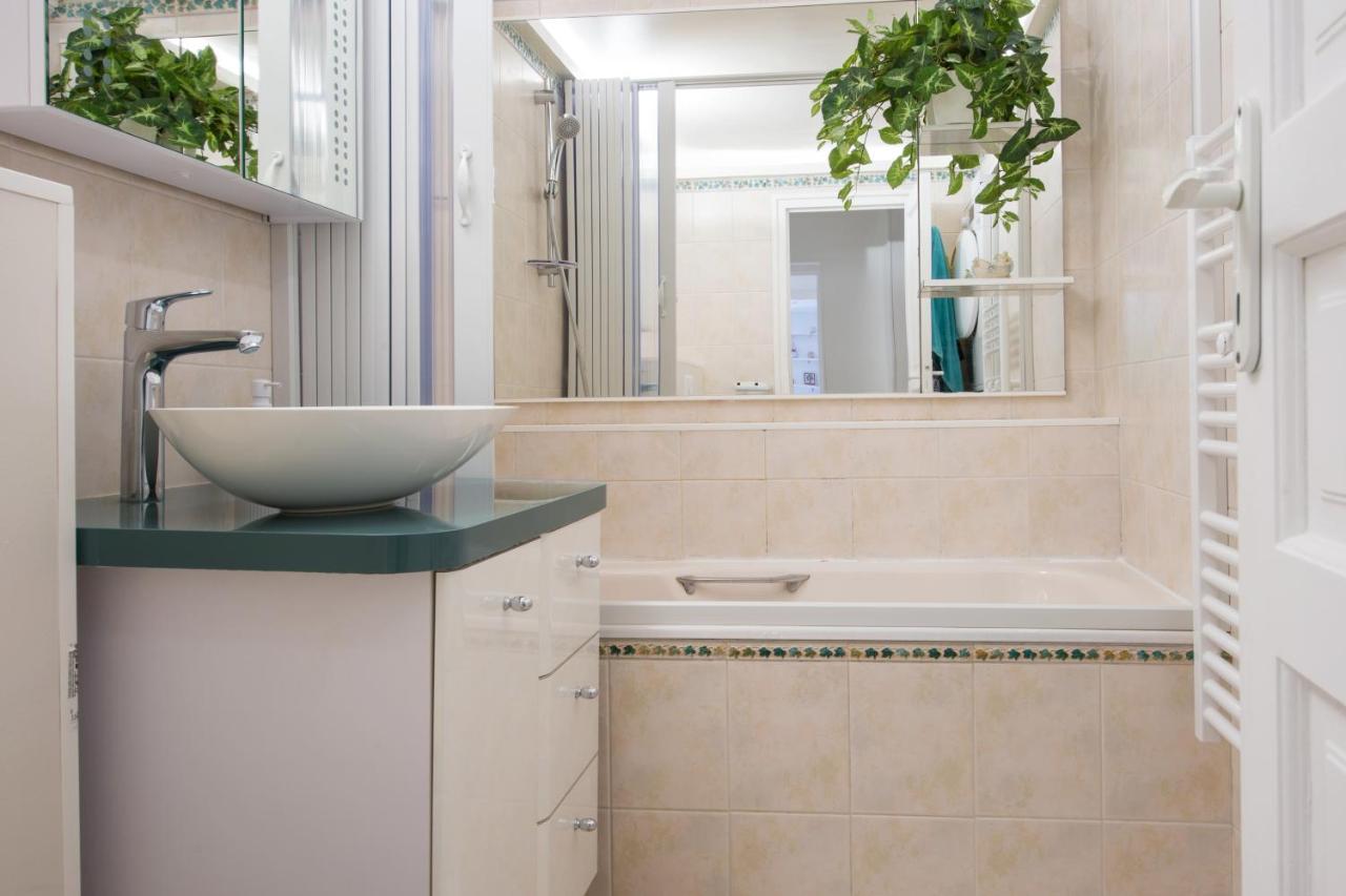 Apartment Welcome To Port - Ac, Garden, Port 2 Min Walk Nizza